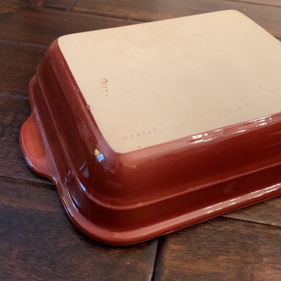Emile Henry Baking Dish 9 x 7.5 inches Excellent condition - Picture 4 of 9